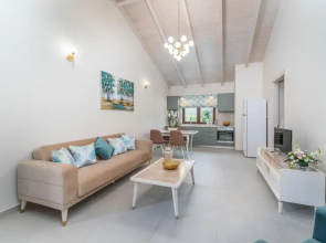 Vincenzo Suites