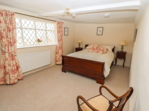 Top Farm House