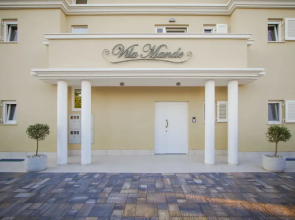 Luxury Villa Mande