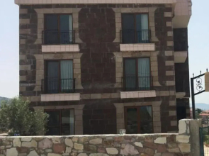 Tepedeki Ev Apart
