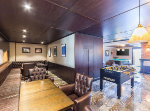 Отель Radisson Blu Hotel, Dubai Canal View