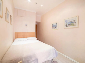 Отель Amsterdam