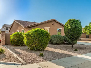 Tucana Seville Gilbert 3 Bedroom Home by RedAwning