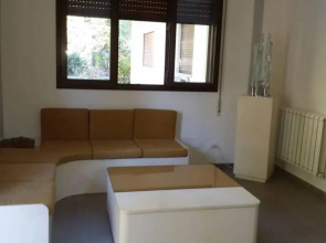 Appartamento in villa con giardino, vicino al mare