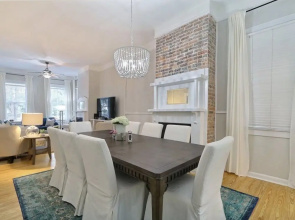 Parkside Manor by Gallery Stays