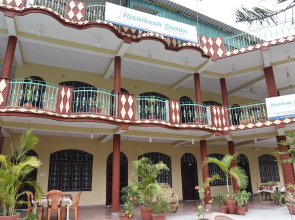 Rishikesh Sadan A Yoga and Spritual Retreat