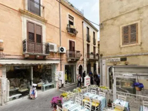 Holiday Home Taormina 3