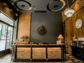 Check Inn Phnom Penh BKK1