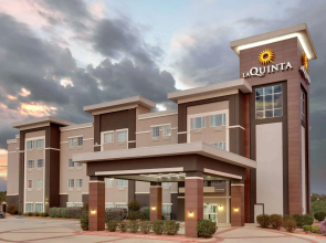 La Quinta Inn & Suites by Wyndham Big Spring