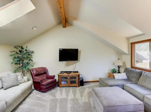 3 Spyglass-Golf/Mt View-4BR/3BA