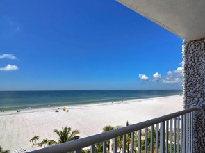 Bellwether Beach Resort