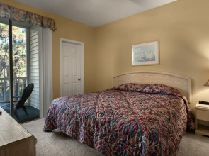 Fairways 2h 2 Bedroom Condo