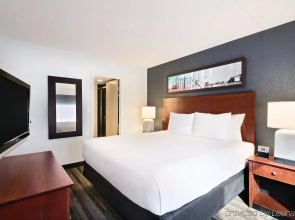 TownePlace Suites by Marriott Charlotte LoSo Airport