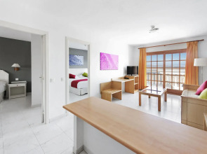 Elba Castillo San Jorge & Antigua Suite Hotel