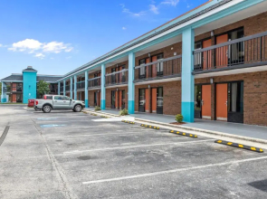 Garnet Inn & Suites, Morehead City near Atlantic Beach
