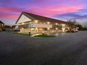 Suburban Studios Peoria