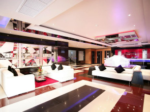 Absolute Bangla Suites