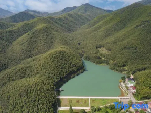 Changxing Nuanzhu·180° Lake View Resort Villa Design Beautiful