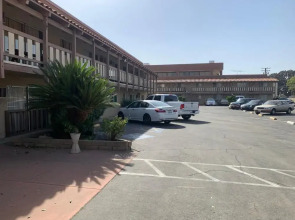 Bel Air Motor Hotel