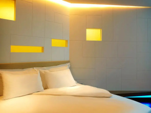 LiT BANGKOK Residence