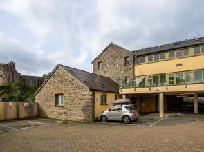 North Quay Court 9