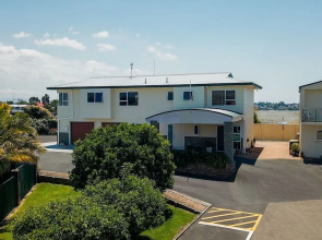 Cottage Park Thermal Motel