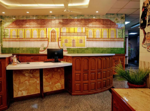 Raj Resort