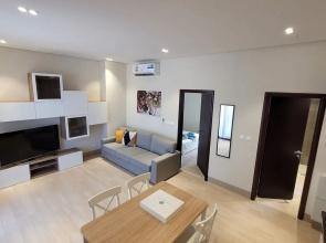 Chic 1-bedroom With Pool View