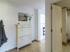 LA-Spacious penthouse, sea view, close to beach