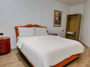 Asi Rooftop Hotel
