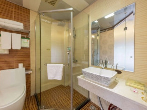 Rong Le Business Hotel