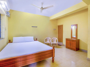 Kgt Guest House by OYO Rooms