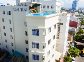 Central Hotel & Spa