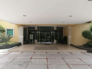 OYO 687 Lohas Hotel