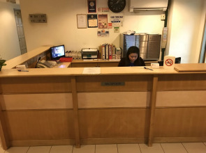 Tang City Hotel, Petaling Street, Merdeka PNB 118 Tower