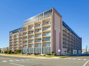 Beachfront North Wildwood Condo w/ Ocean Views!