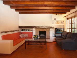 Villa - 4 Bedrooms with Pool and WiFi - 103163