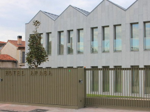 Hotel Restaurante Araba