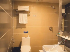 Jilin Orange V+Hotel