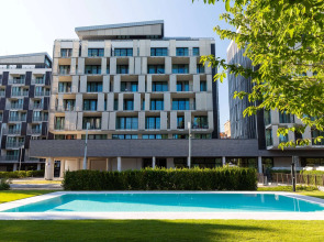 Отель Ramada Plaza by Wyndham Milano