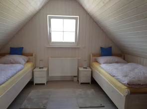 Beaver Modern Retreat