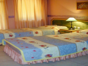 Club Petunya Apartments