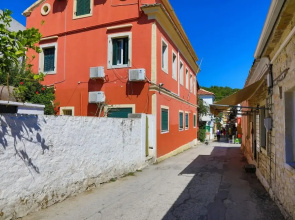 Faros Tria in Gaios With 1 Bedrooms and 1 Bathrooms