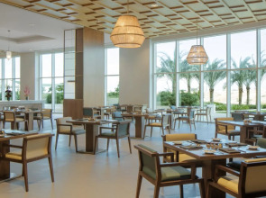 Crowne Plaza Muscat OCEC by IHG