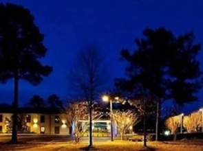 Moncks Corner Inn