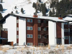 JHRL - Gros Ventre B10 - Cozy mountain condo
