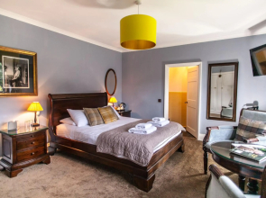 Port Lympne Reserve - Port Lympne Hotel
