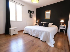 Très Agréable Location de Vacances Avec Piscine Privée Dans Le Luberon, Située En Campagne de Gargas, Proche de Roussillon, 8 Personnes, Ls2-15 Lou Classi