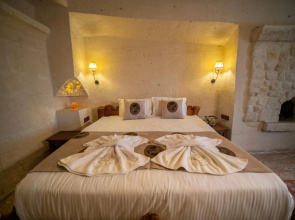 Urgup Evi Cave Hotel