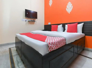 Grand Plaza Highway by OYO Rooms
